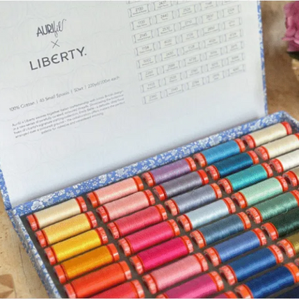 Liberty- Caja coleccionista set 45 bobinas