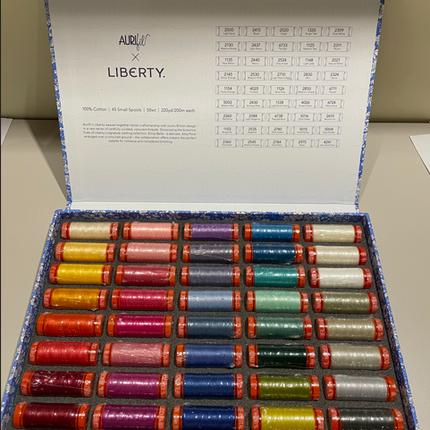 Liberty- Caja coleccionista set 45 bobinas