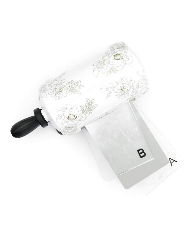 Die Cutting Essentials Bundle